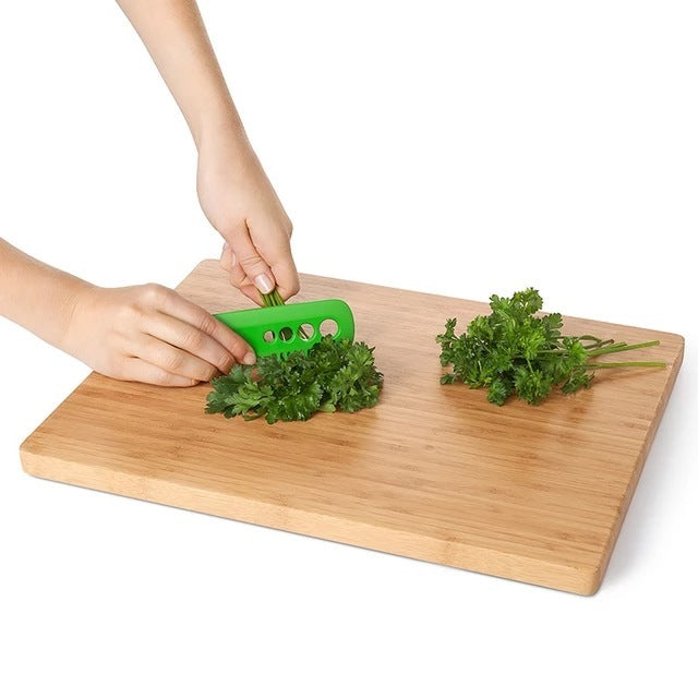Compact Mini Vegetable Peeler - Perfect for Small Jobs