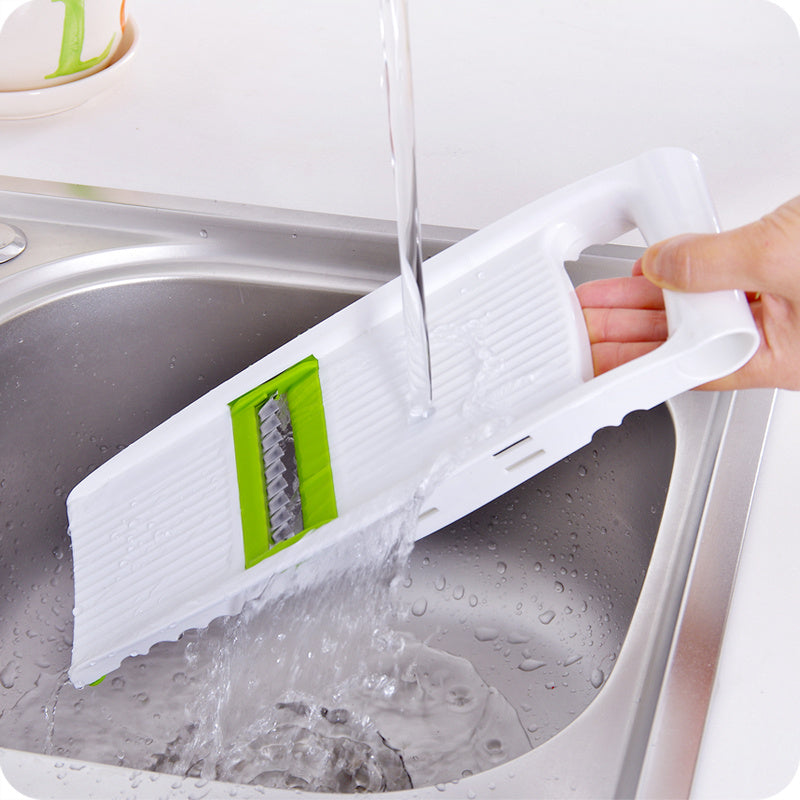 Professional Multifunctional Vegetable Grater & Slicer